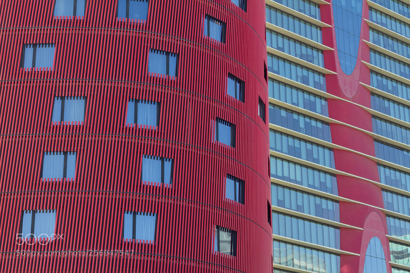 Canon EOS 7D sample photo. Red, blue and some photography