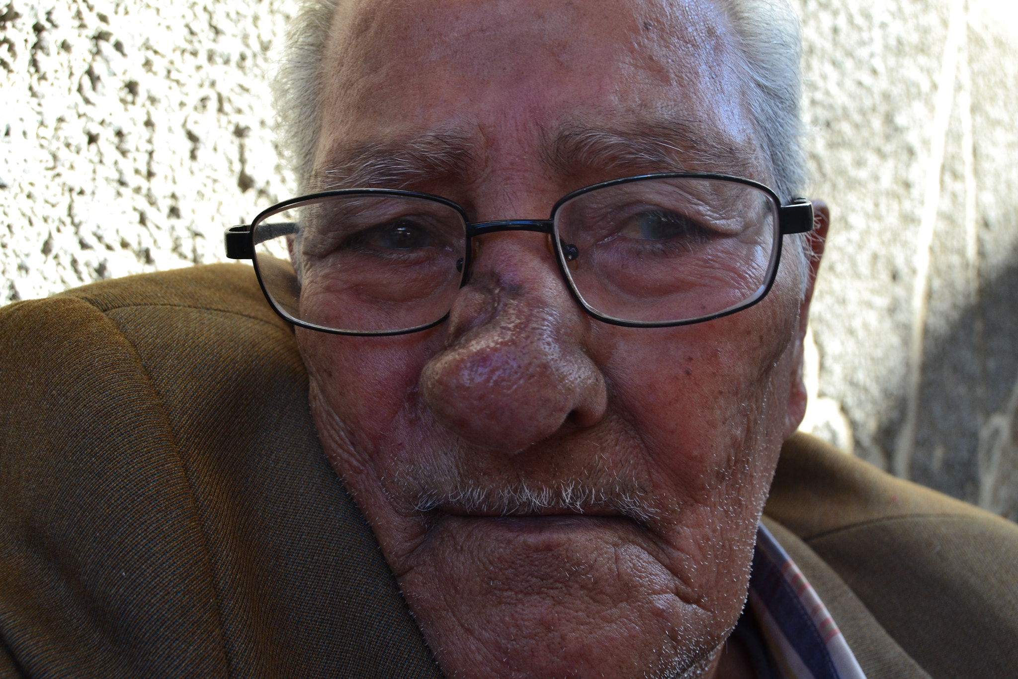 Nikon D3100 sample photo. My eyes are growing dim photography