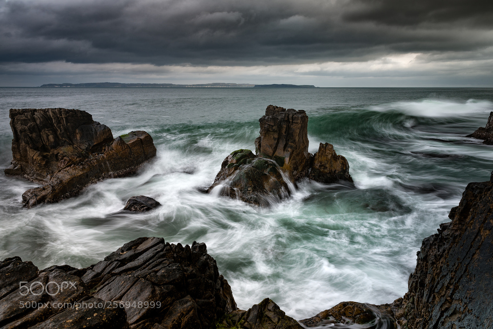Nikon D810 sample photo. Rathlin from the rocks photography