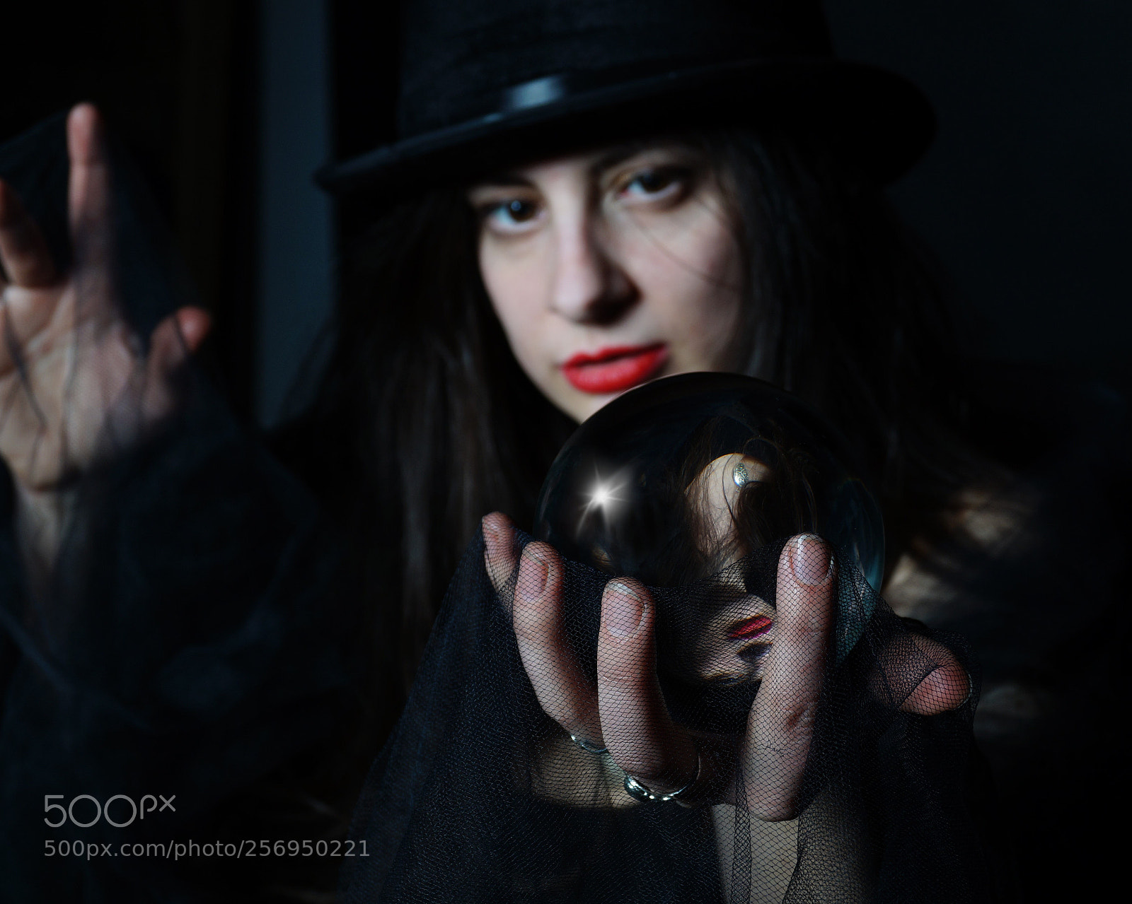 Sony SLT-A58 sample photo. Crystal ball () photography