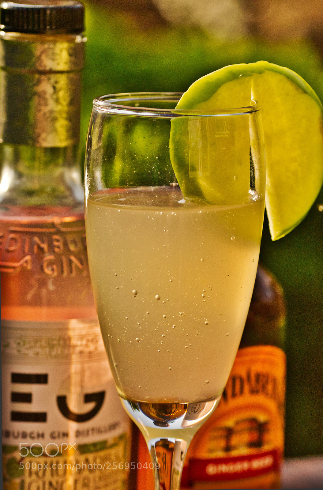 Nikon D7000 sample photo. Cocktail photography