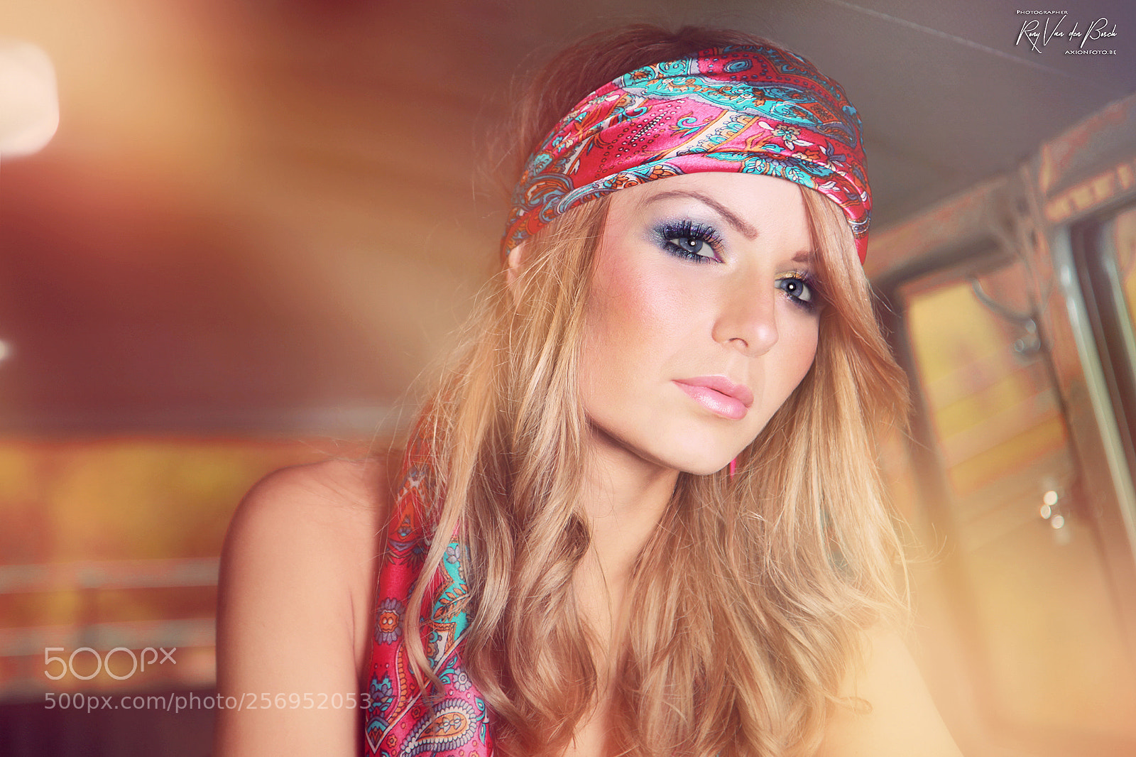 Canon EOS 5D Mark II sample photo. Flower power photography