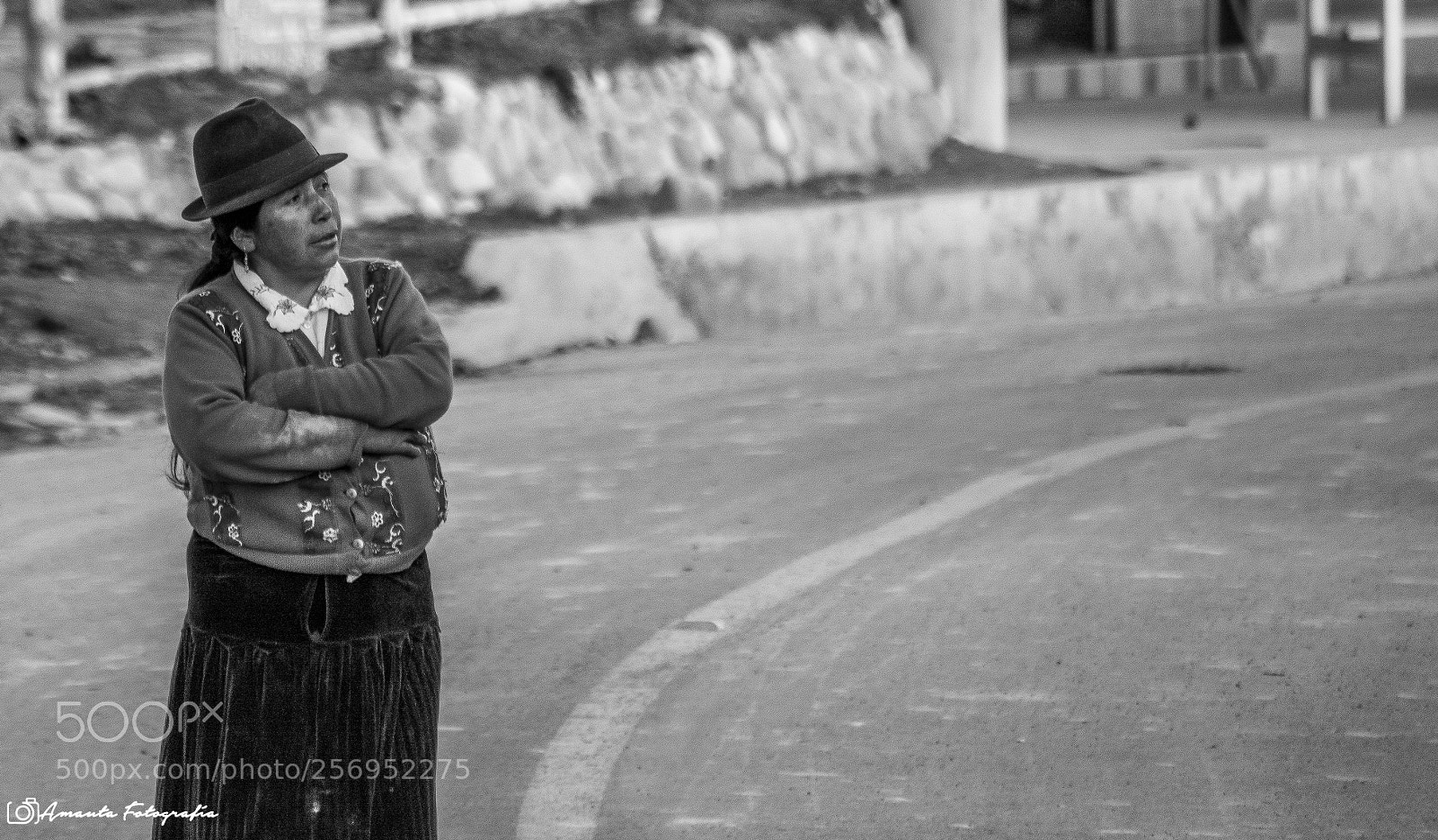 Nikon D7100 sample photo. Looking photography
