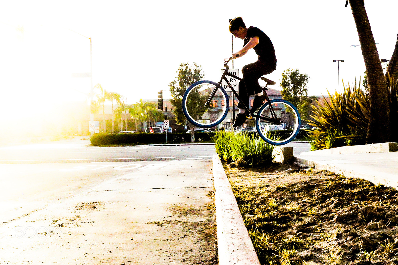 Sony a6000 sample photo. The jump photography