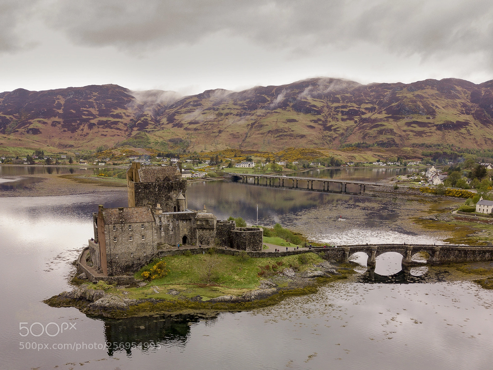 DJI FC220 sample photo. Eilean donan castle photography