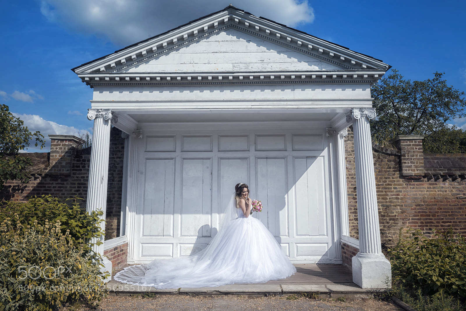 Nikon D800 sample photo. Bridal girl photography