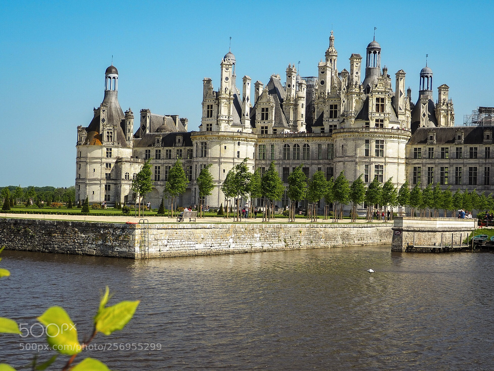 Olympus OM-D E-M10 III sample photo. Chambord view  photography