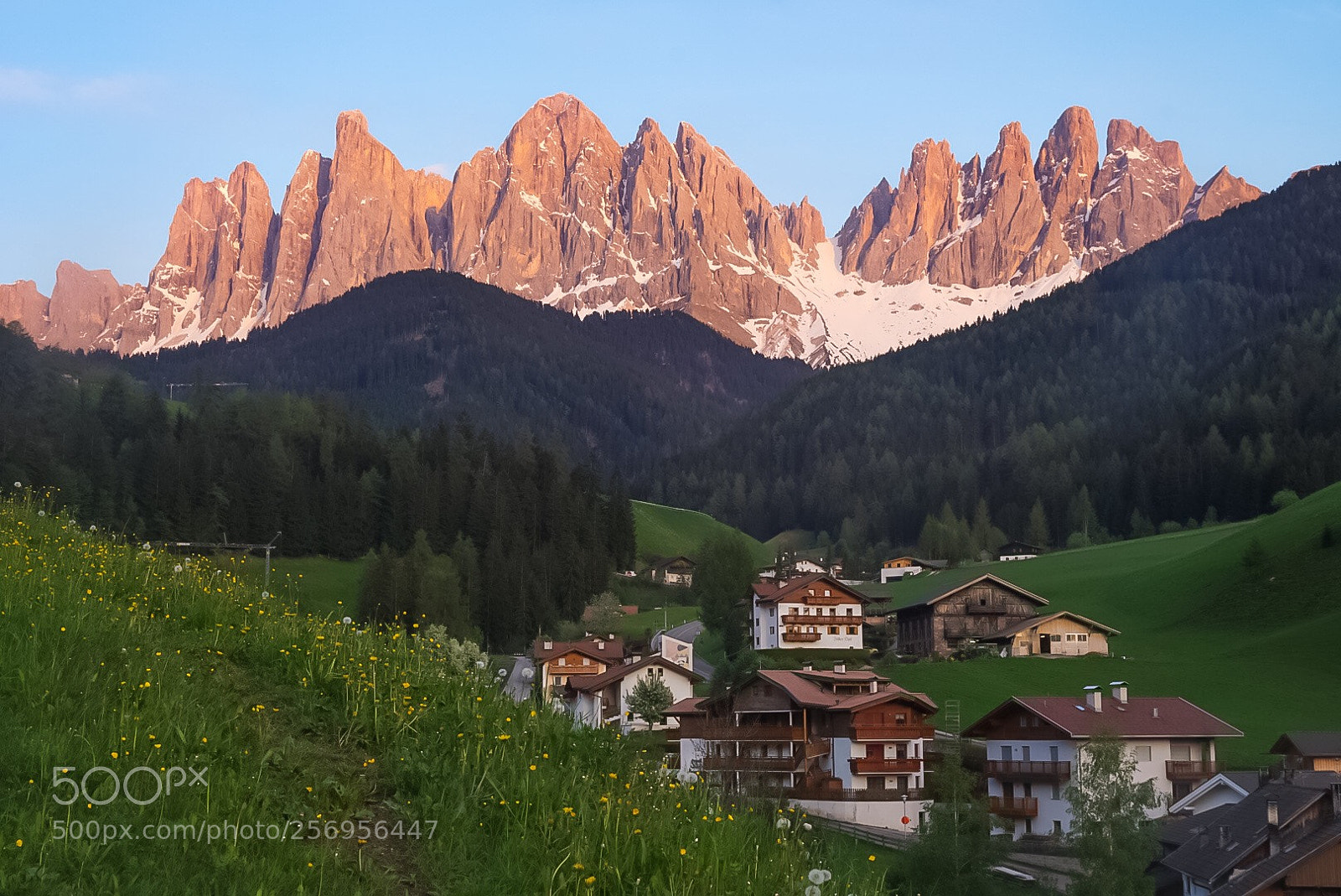 Sony a6300 sample photo. Funes italy photography