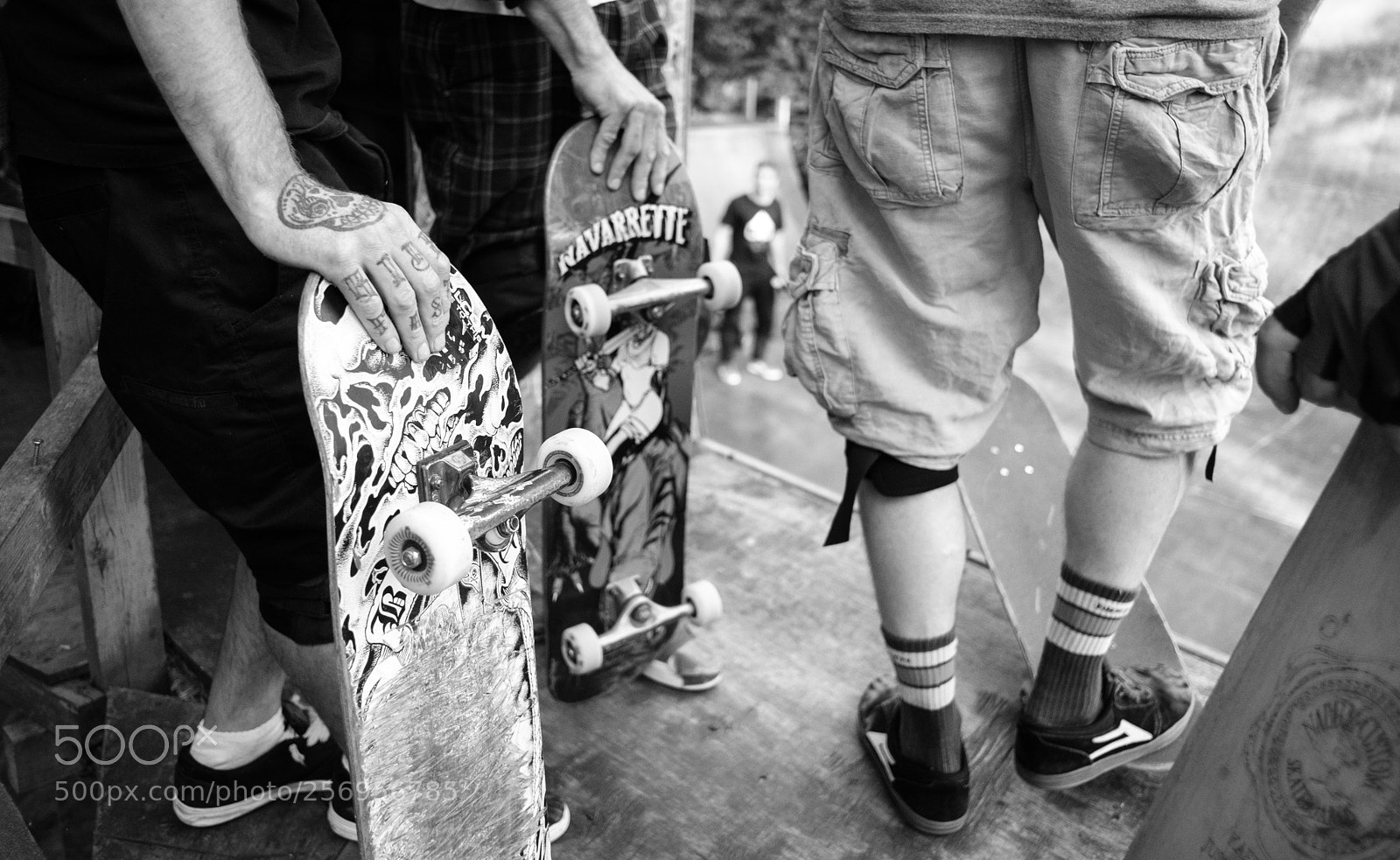 Fujifilm X-Pro2 sample photo. Waiting to skate photography