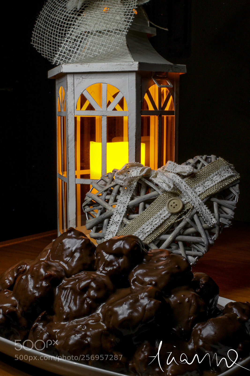 Canon EOS 1200D (EOS Rebel T5 / EOS Kiss X70 / EOS Hi) sample photo. Chocolate profitteroles still life photography