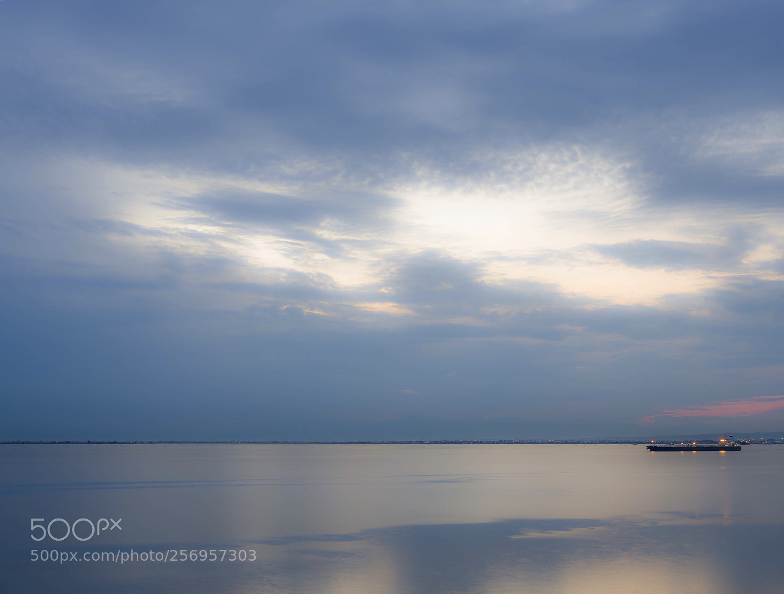Olympus OM-D E-M10 II sample photo. Calm waters photography