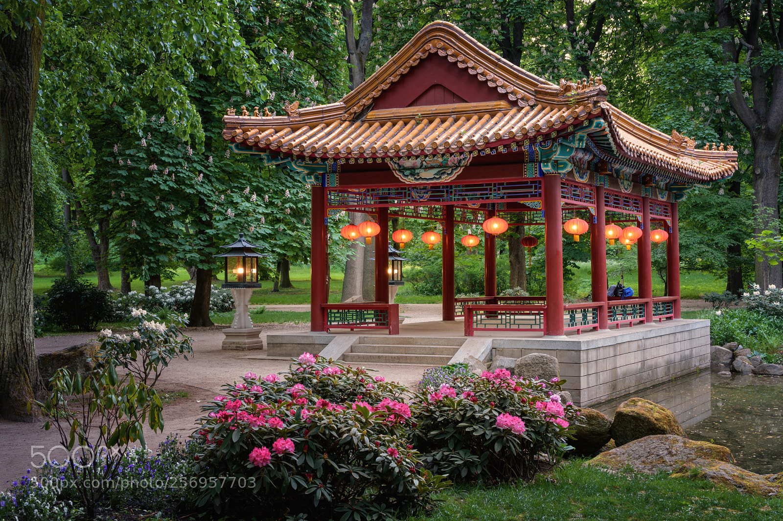 Nikon D7200 sample photo. Chinese gazebo in may photography