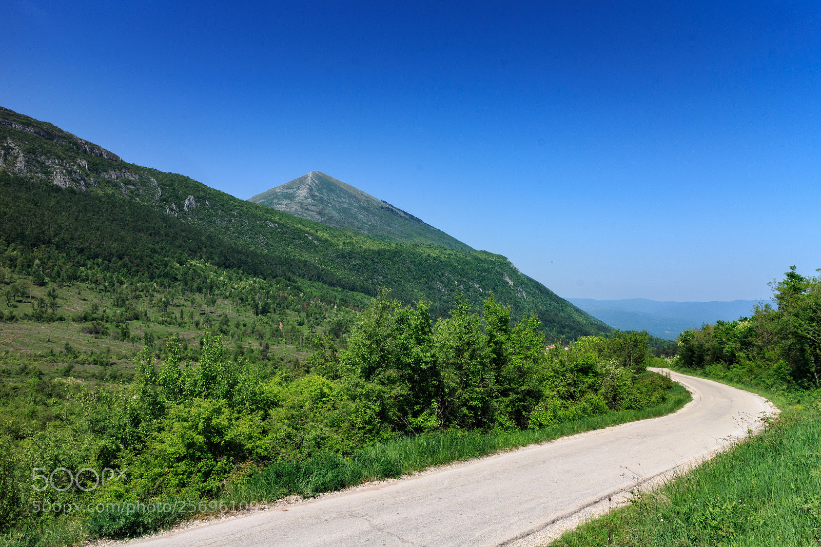 Canon EOS M sample photo. Mountain road photography