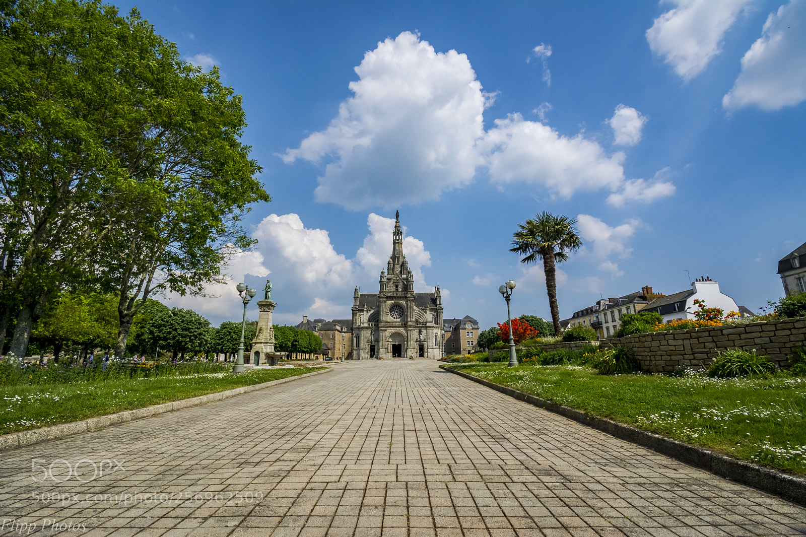 Nikon D5200 sample photo. Basilique de sainte-anne d'auray photography