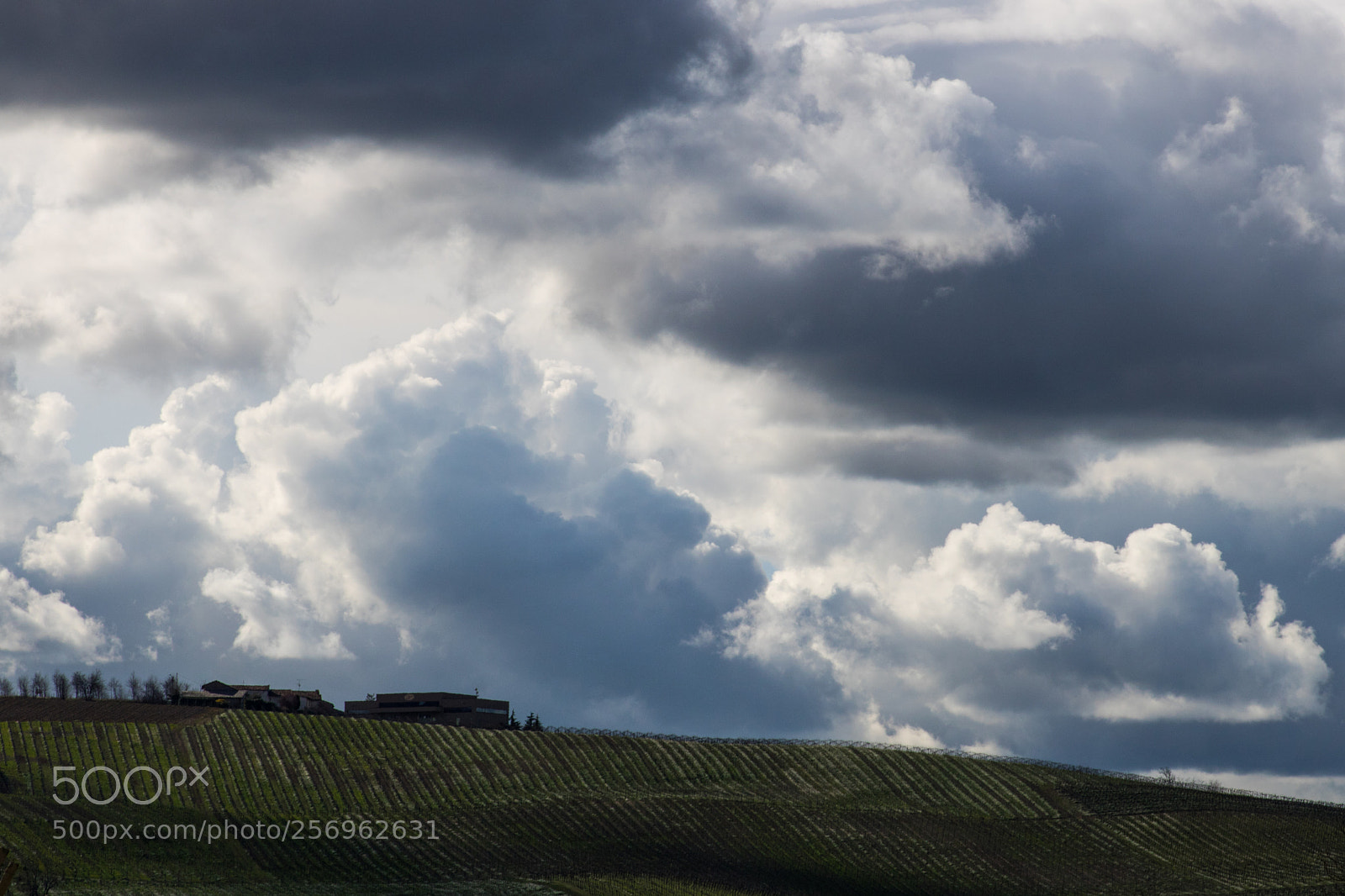 Canon EOS 750D (EOS Rebel T6i / EOS Kiss X8i) sample photo. Stormy clouds photography
