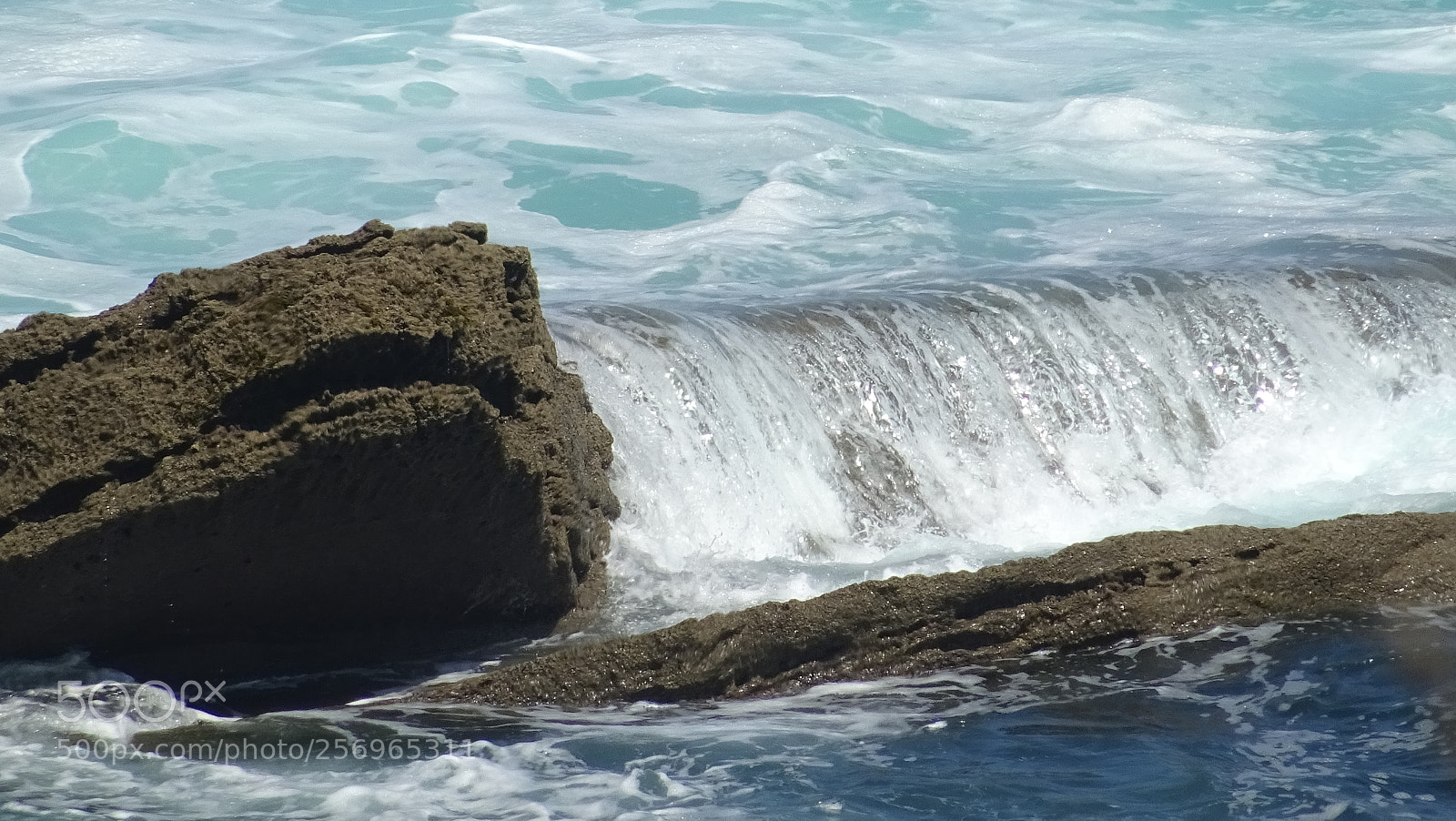 Sony DSC-HX60V sample photo. Ocean photography