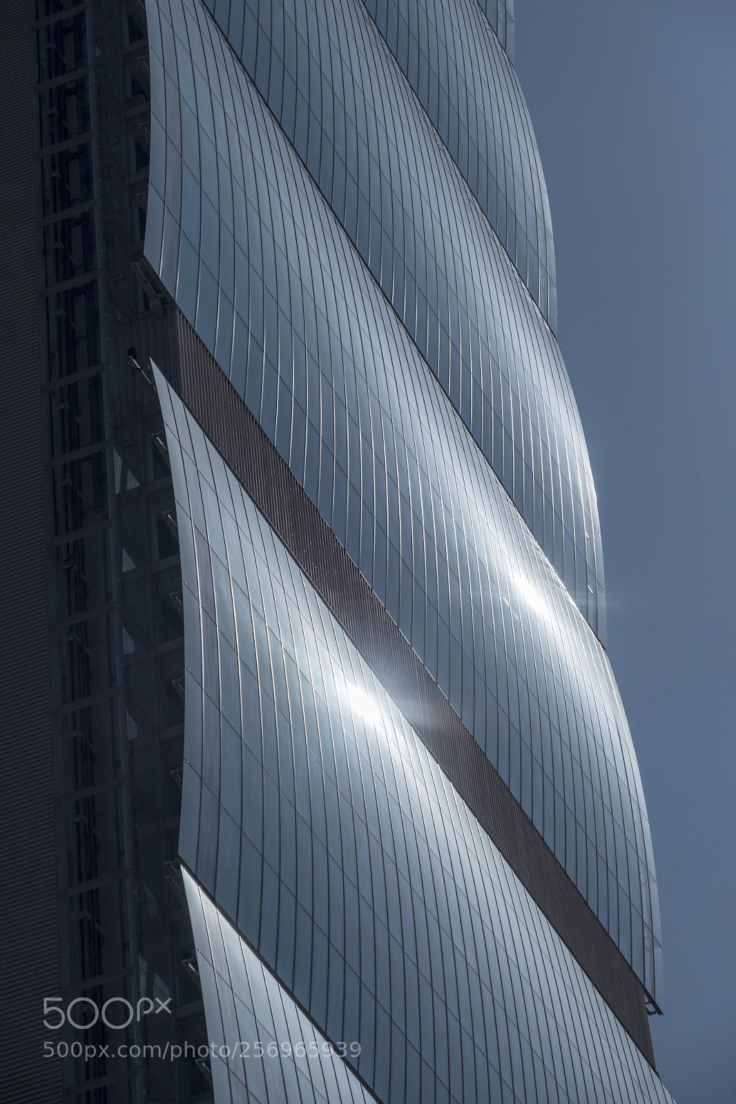 Fujifilm X-T2 sample photo. Isozaki tower at citylife photography