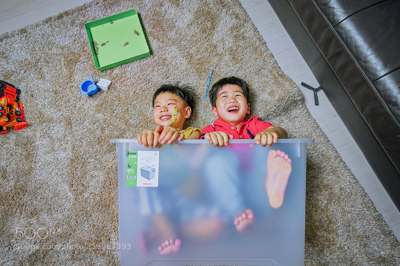 Sony a9 sample photo. Brothers in the box photography