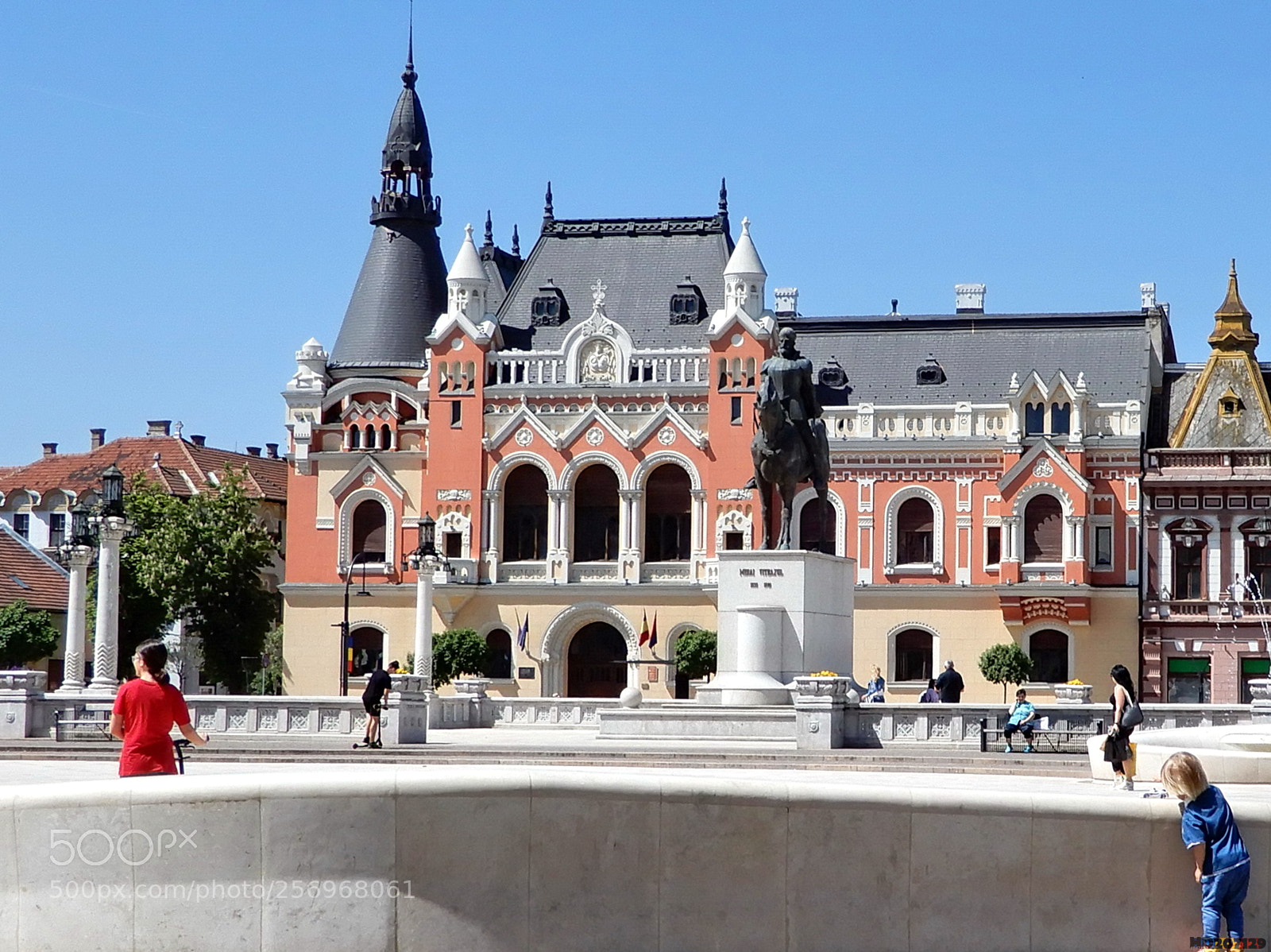 Nikon Coolpix A900 sample photo. Oradea photography