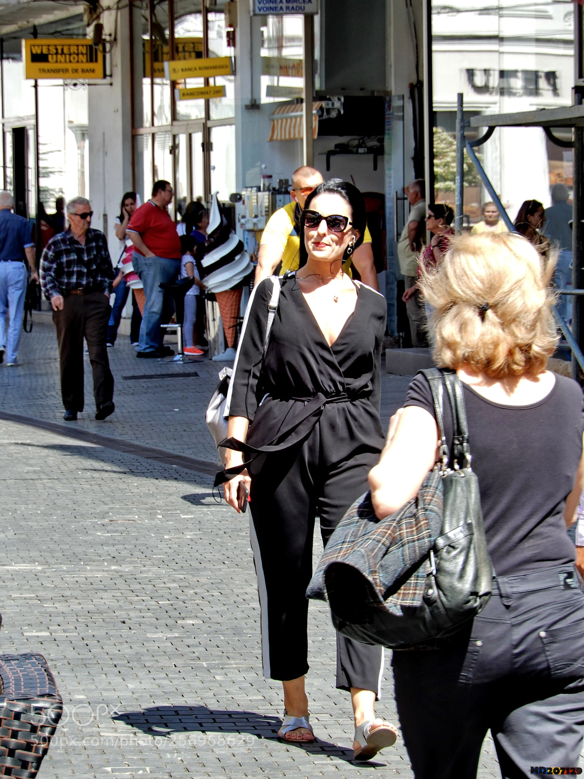 Nikon Coolpix A900 sample photo. Oradea photography