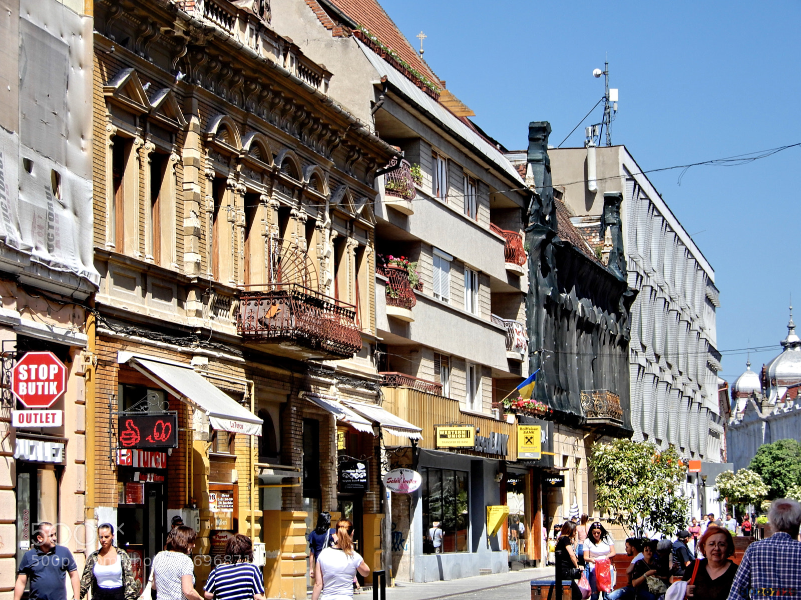 Nikon Coolpix A900 sample photo. Oradea photography