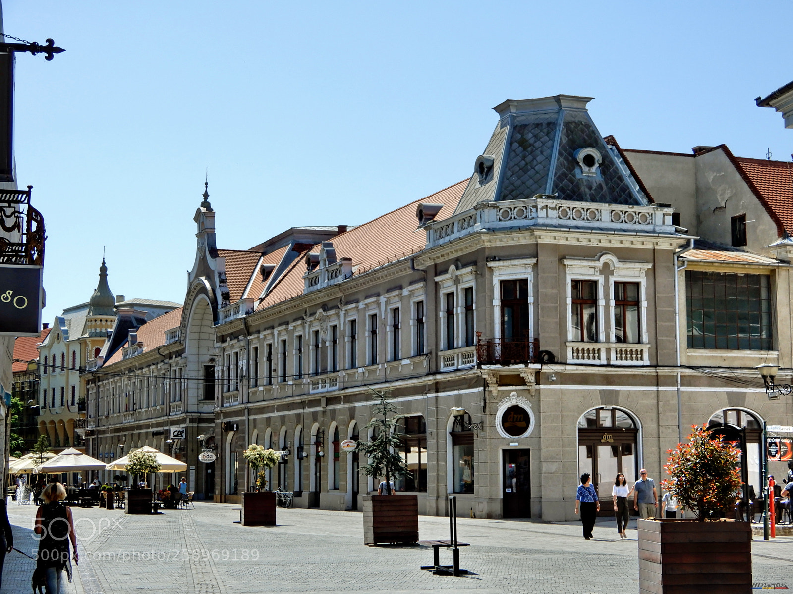 Nikon Coolpix A900 sample photo. Oradea photography
