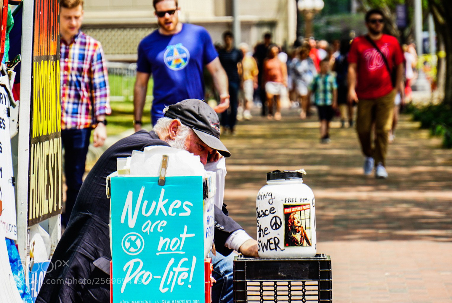 Sony a6000 sample photo. Nukes are not pro-life photography