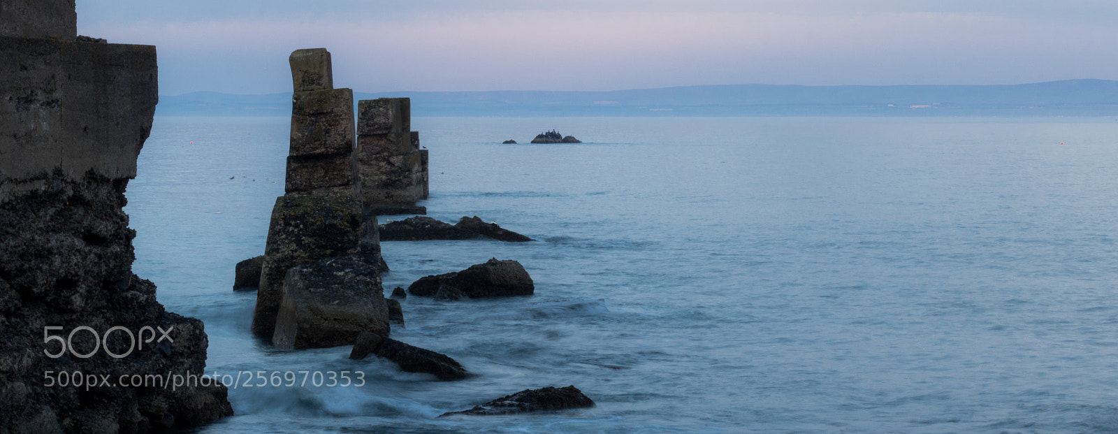 Canon EOS 760D (EOS Rebel T6s / EOS 8000D) sample photo. Old pier photography