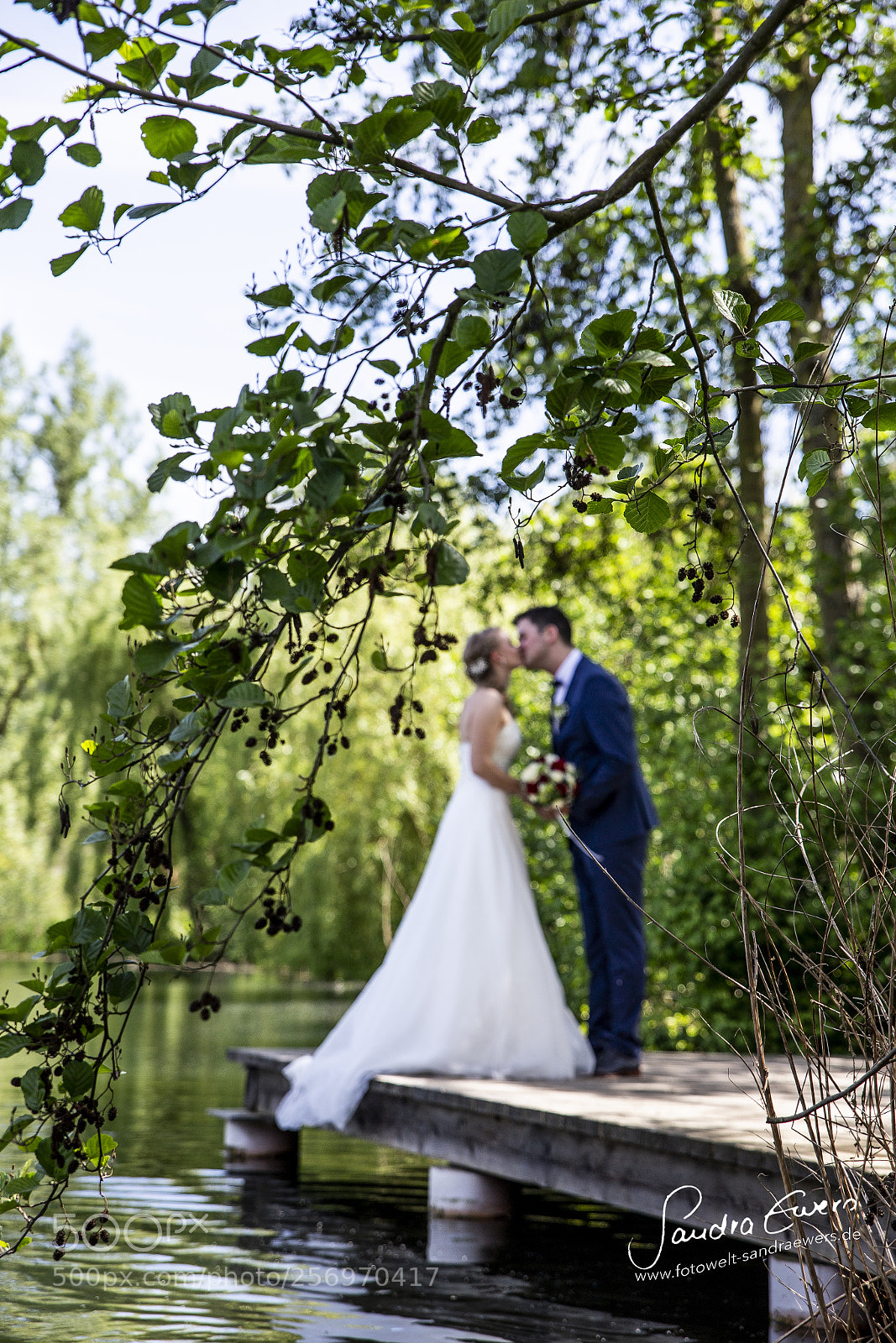 Canon EOS 6D sample photo. Happy wedding photography