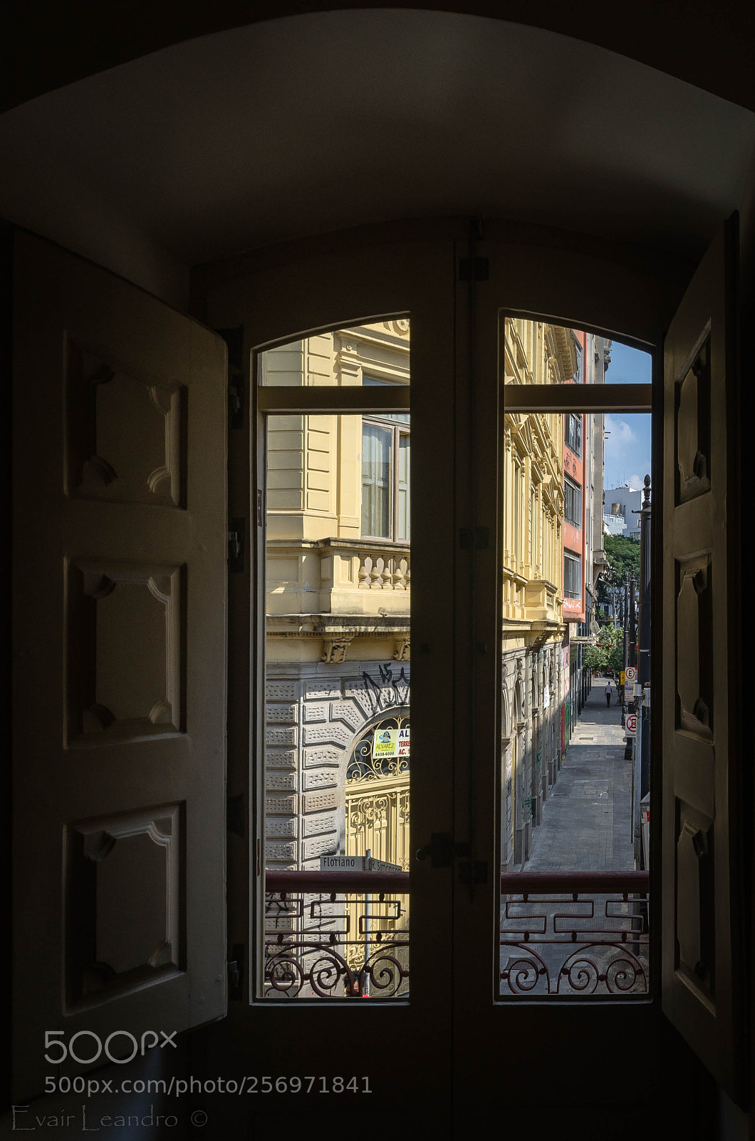 Nikon D7000 sample photo. The path window photography