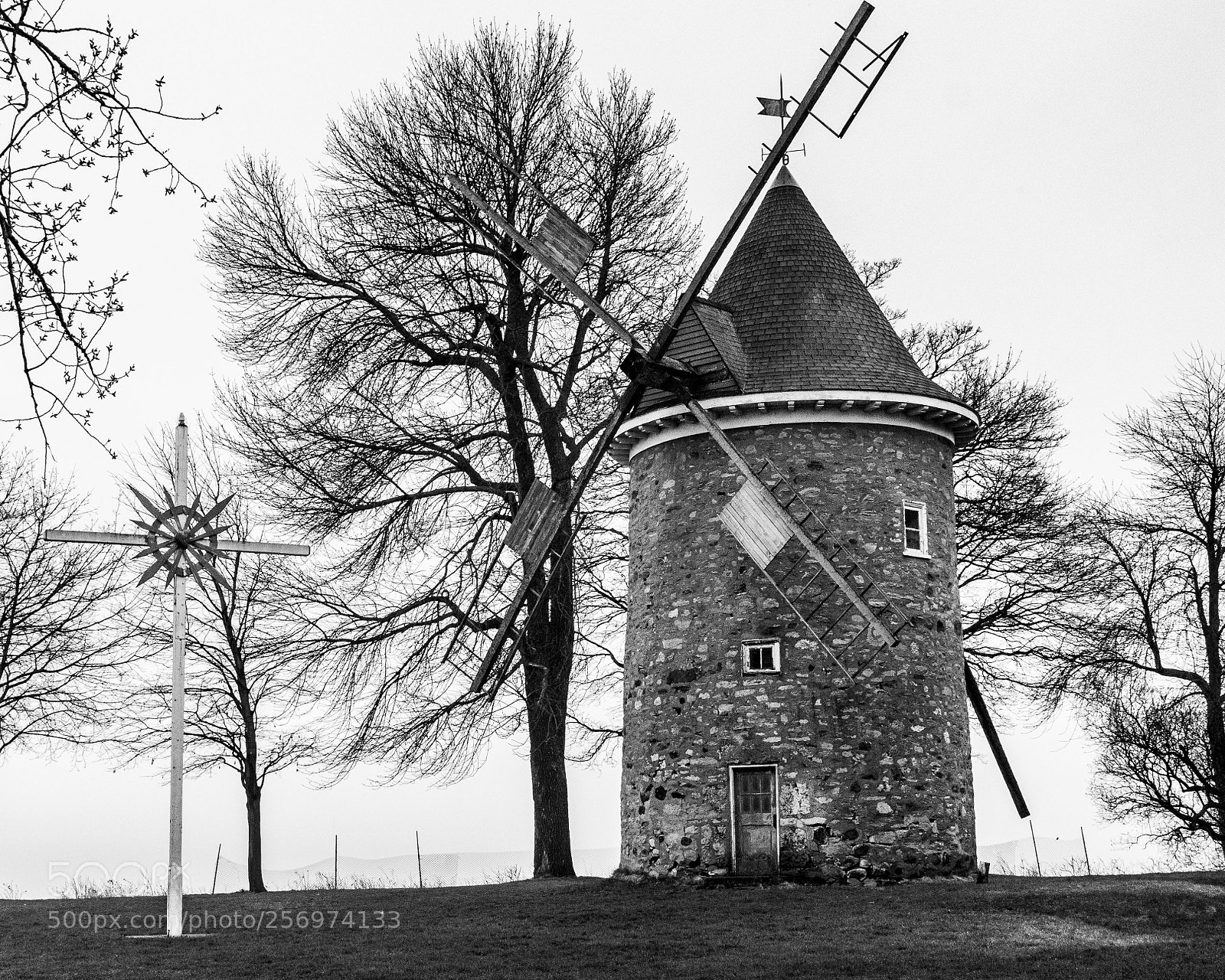Canon EOS 77D (EOS 9000D / EOS 770D) sample photo. Windmill photography