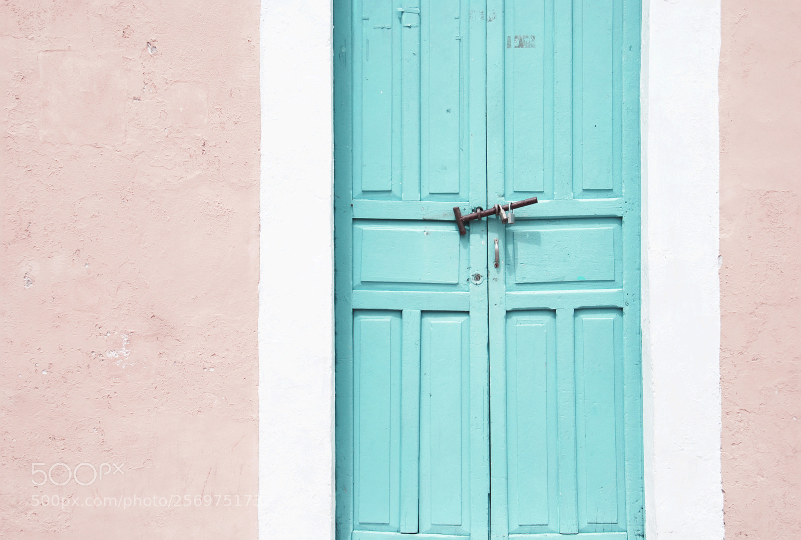 Nikon D80 sample photo. Minimal door photography