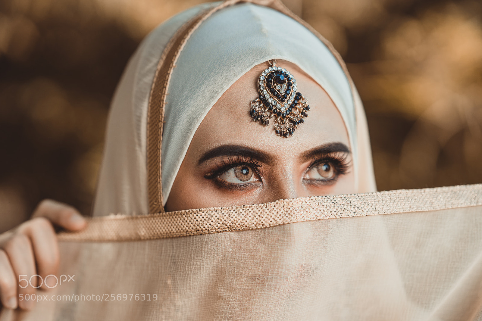 Sony a7 sample photo. The eye photography