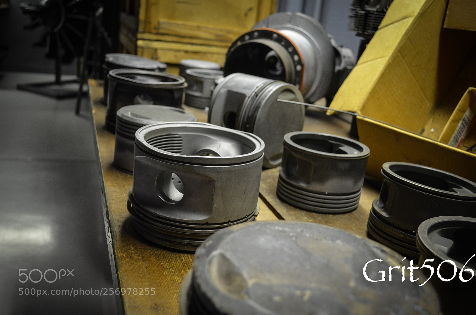 Nikon D5100 sample photo. Piston heads photography