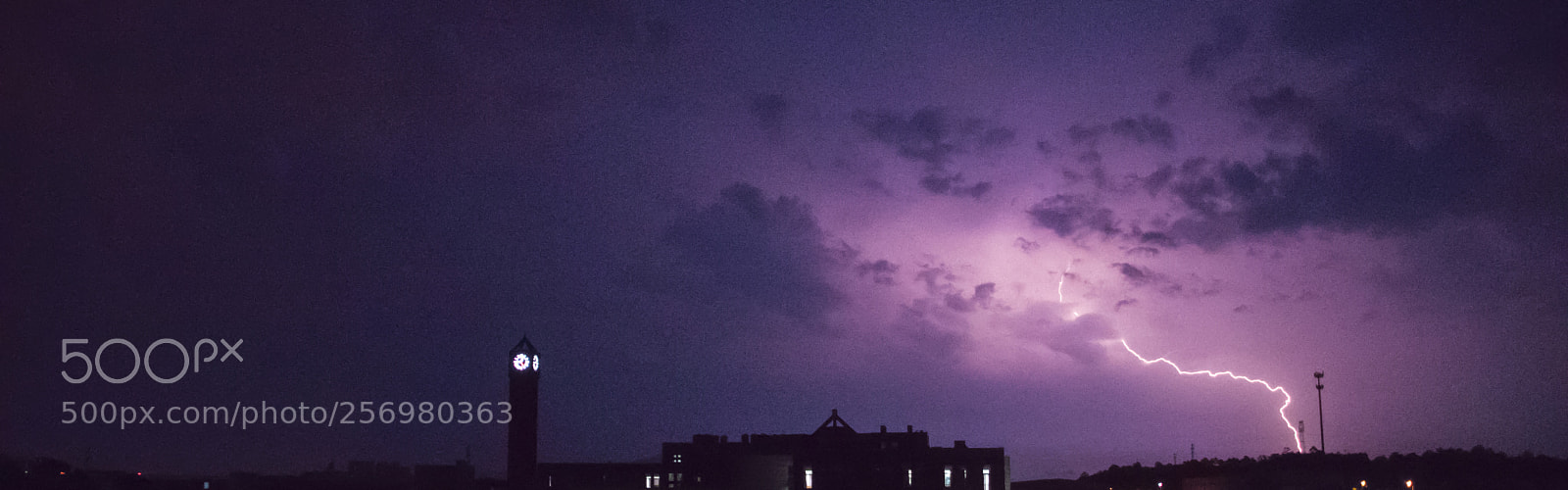 Canon EOS 80D sample photo. Lightning photography