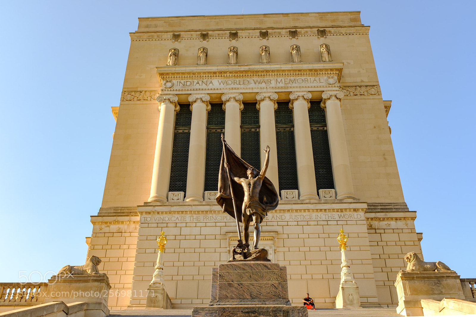 Fujifilm X100F sample photo. Indianapolis wwii memorial photography
