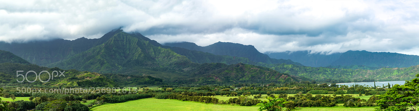 Sony a7R II sample photo. Hanalei bay panorama photography