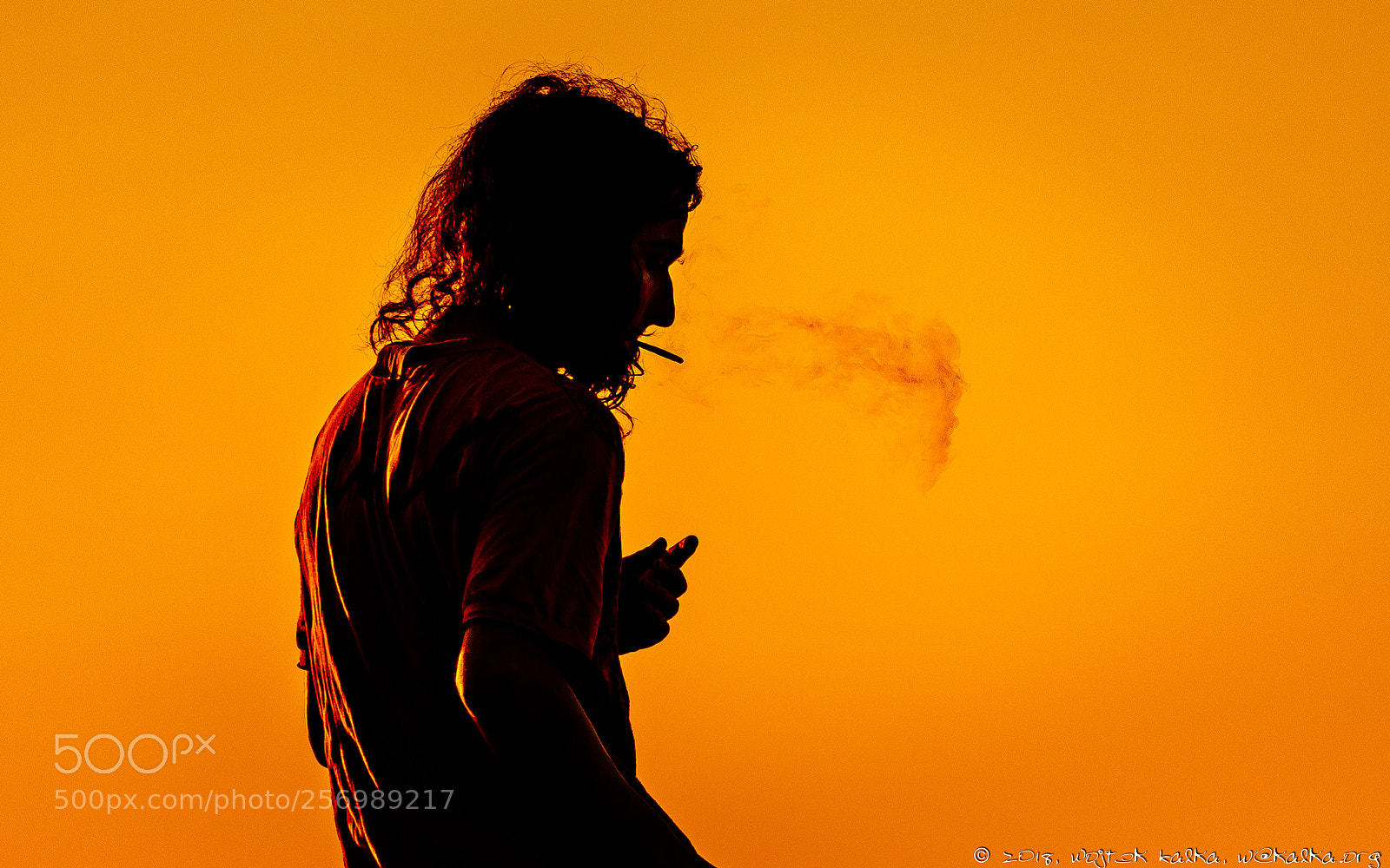 Canon EOS 5D Mark IV sample photo. Red smoke photography