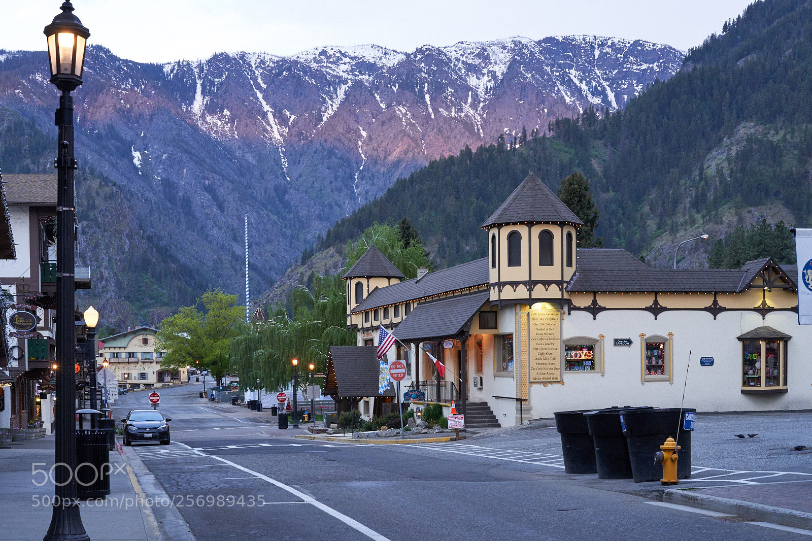 Sony a7 III sample photo. Leavenworth at 6 in photography