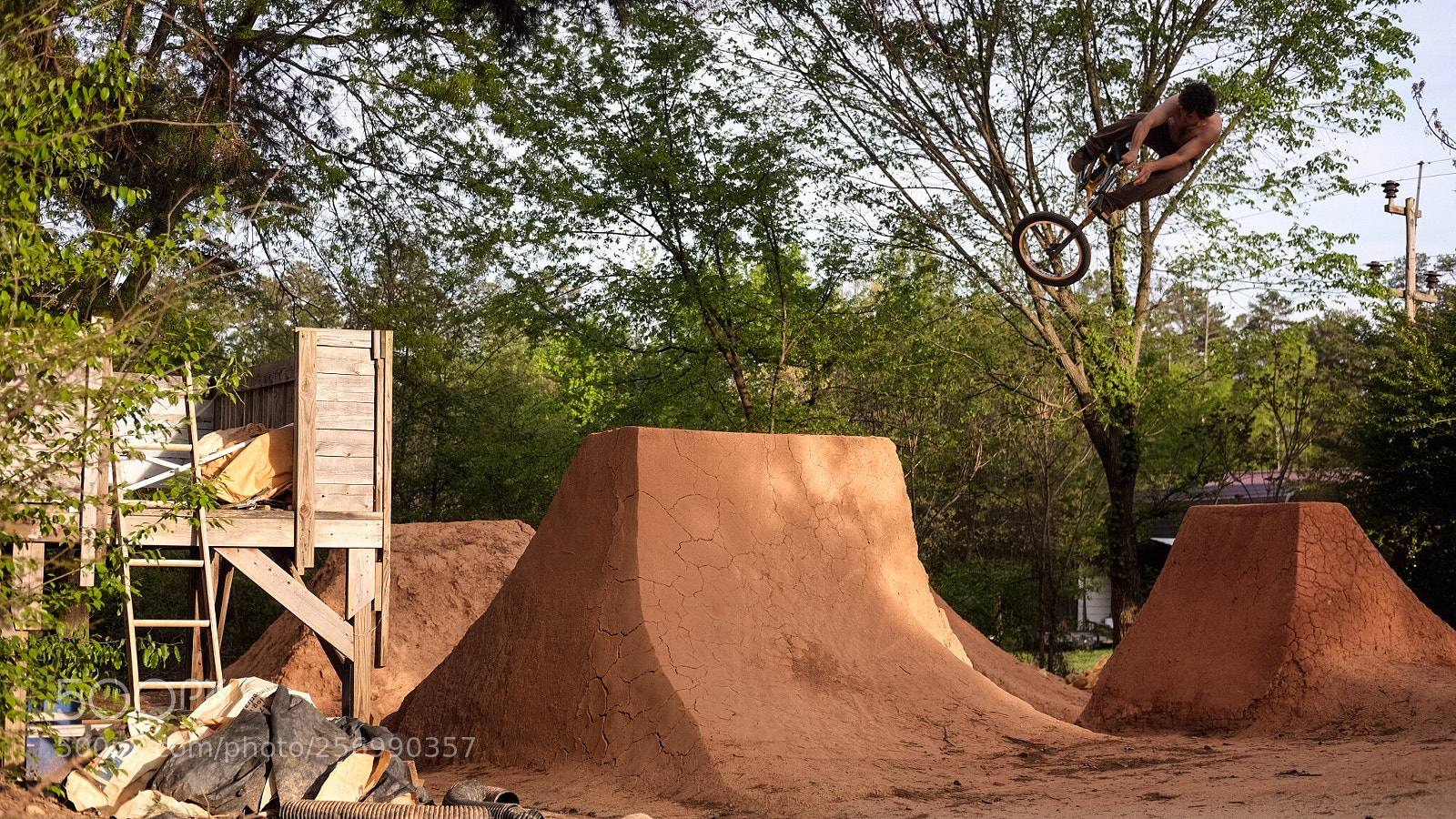 Fujifilm X-T1 sample photo. Seamus mckeon toboggan  photography