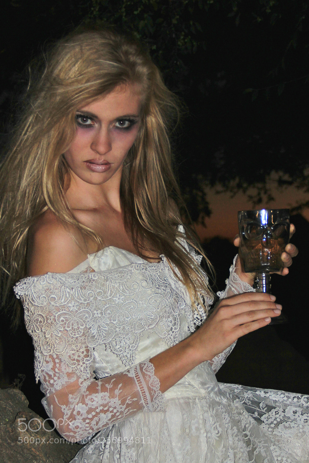 Canon EOS 60D sample photo. Ghoulish ghoul girl photography