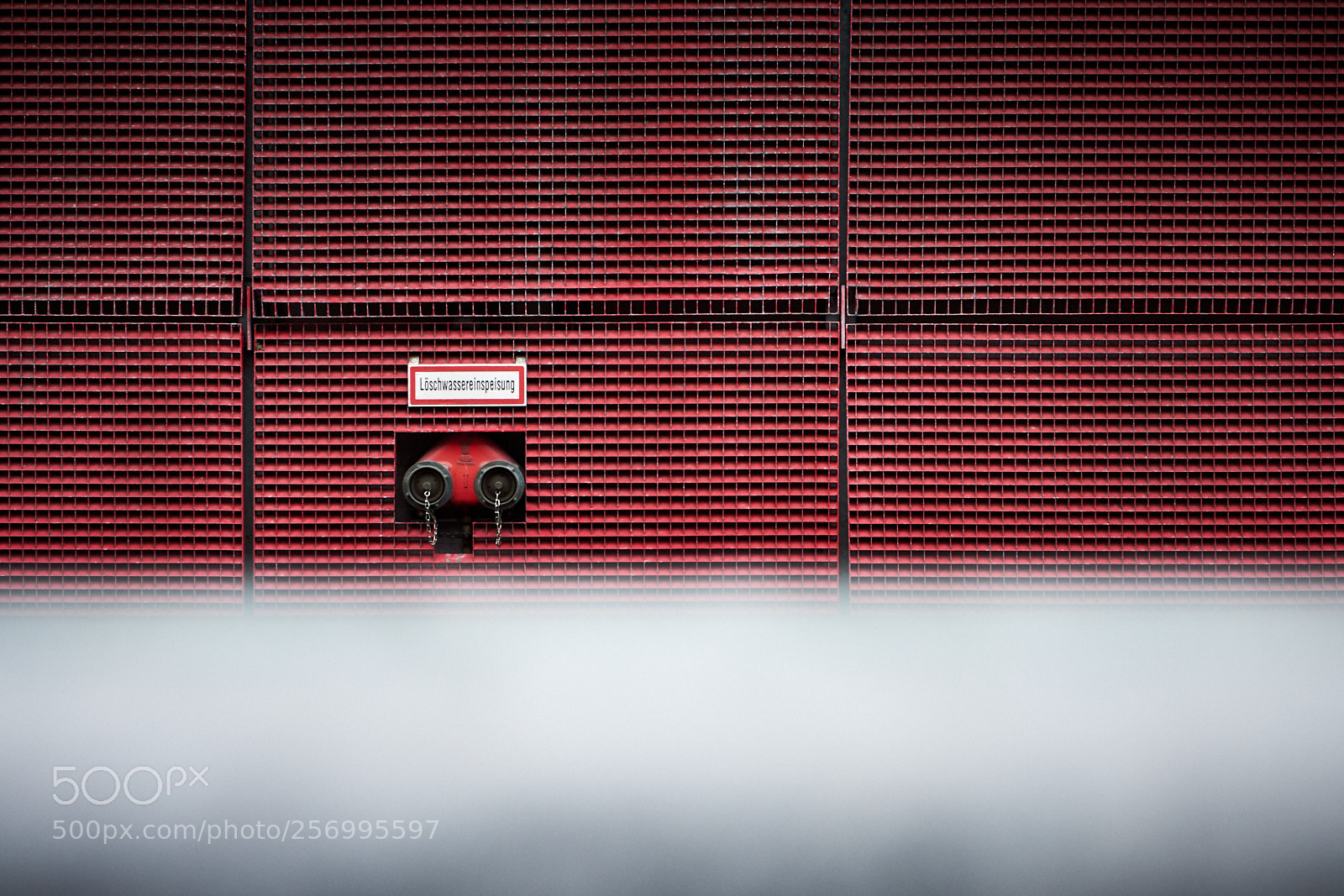 Fujifilm X-T2 sample photo. Red wall photography
