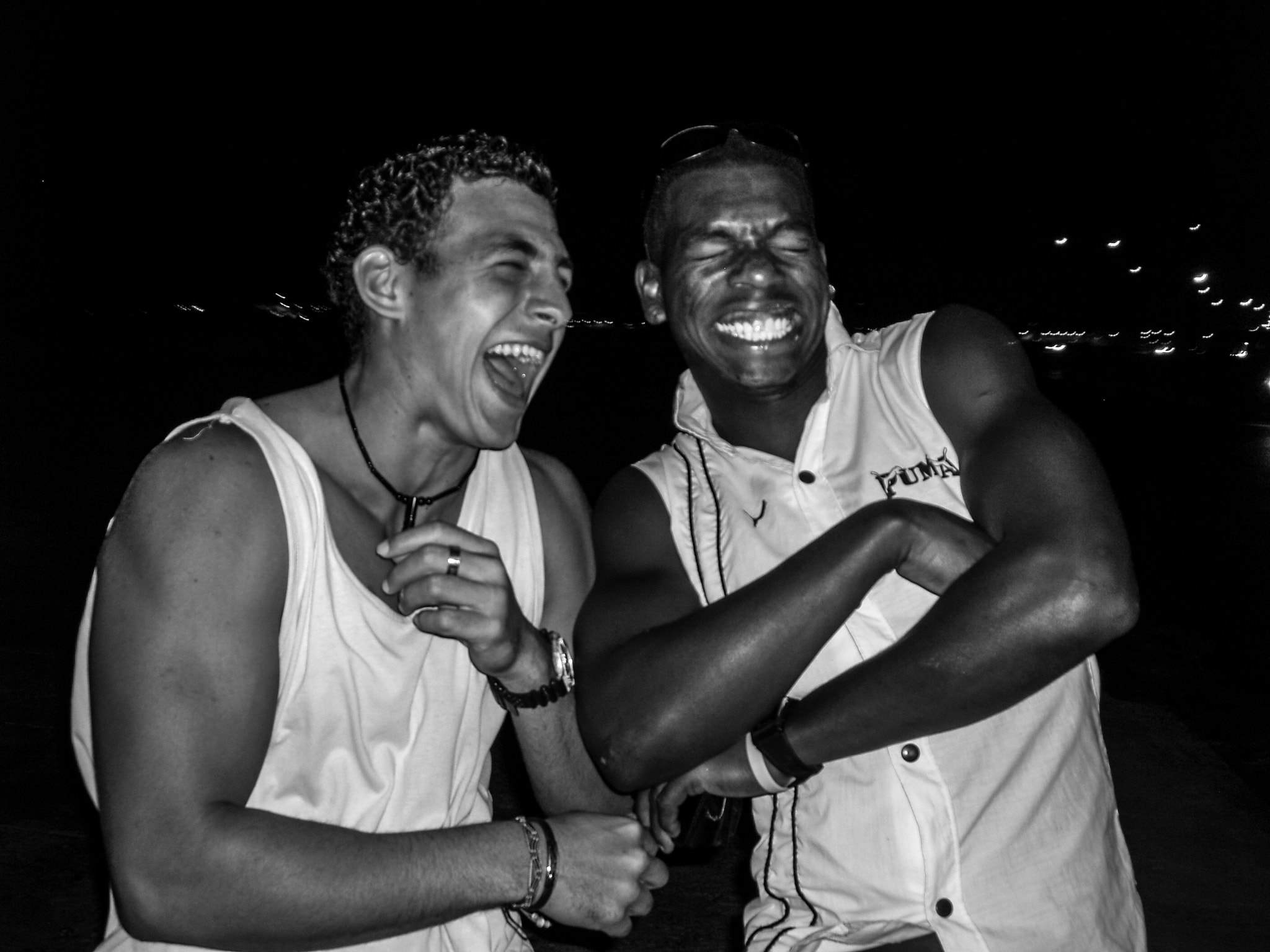 Olympus X-3,C-60Z sample photo. Felicidad photography