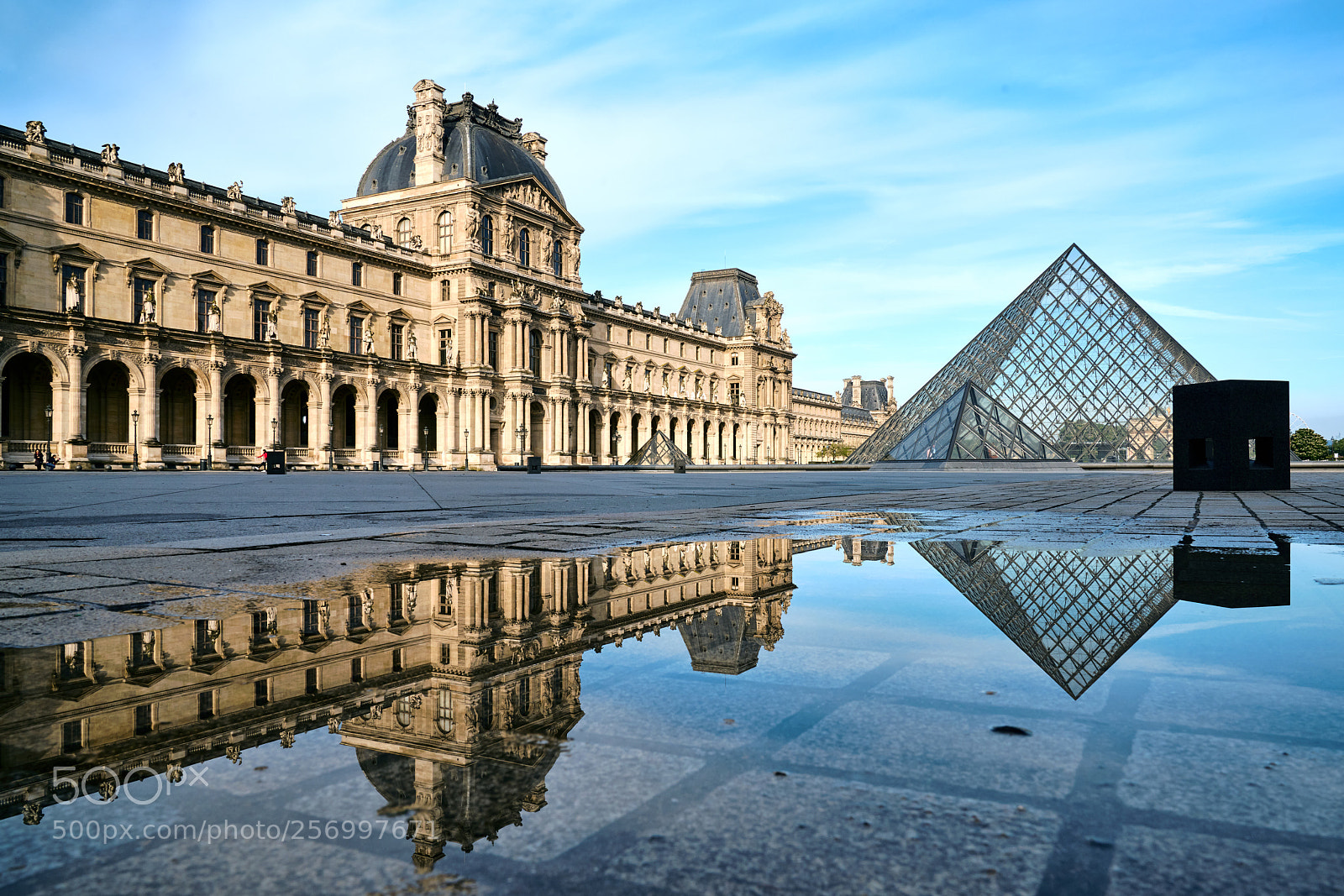 Sony a7R II sample photo. Louvre museum photography