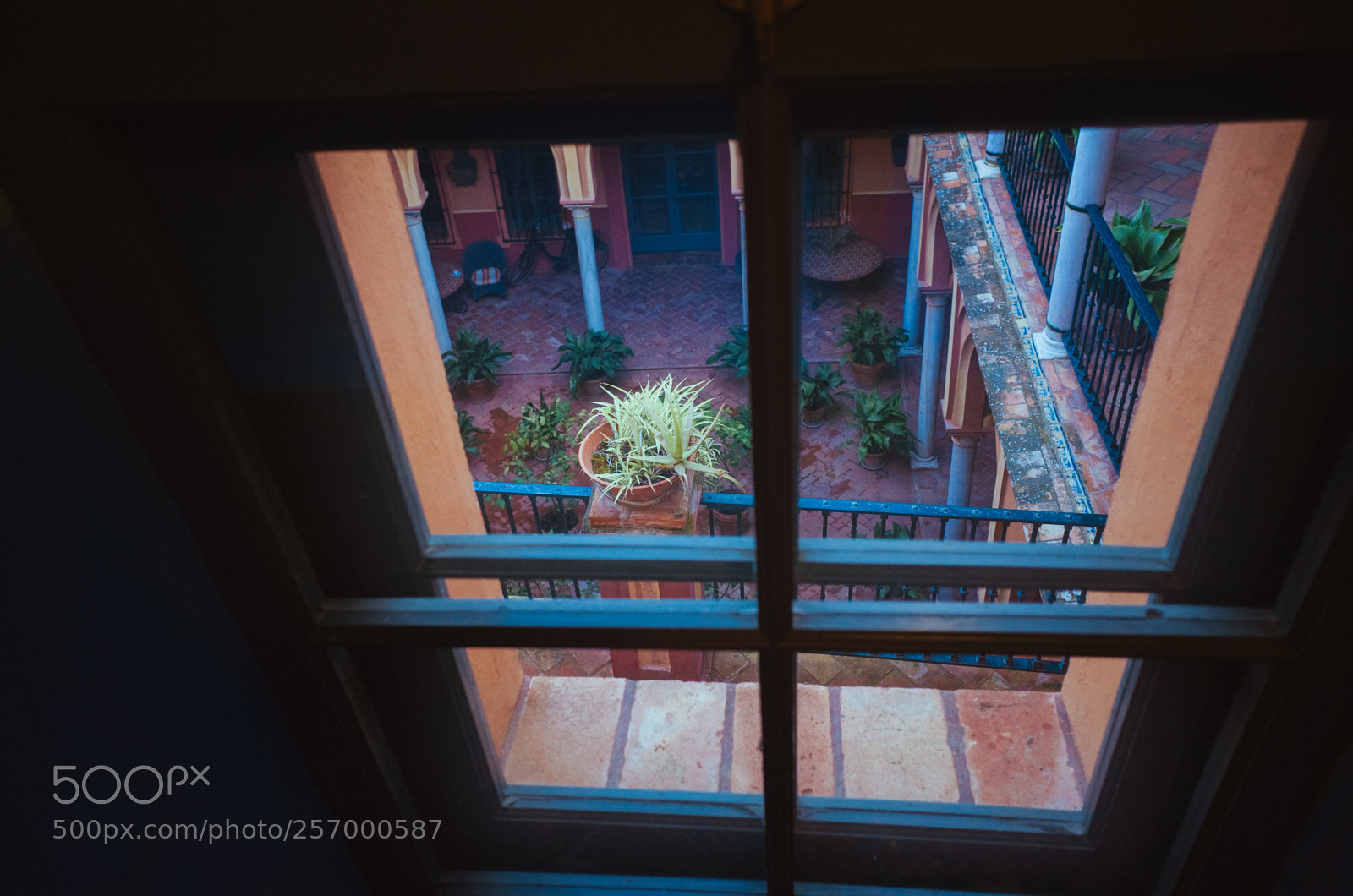 Ricoh GR II sample photo. Hotel en carmona photography