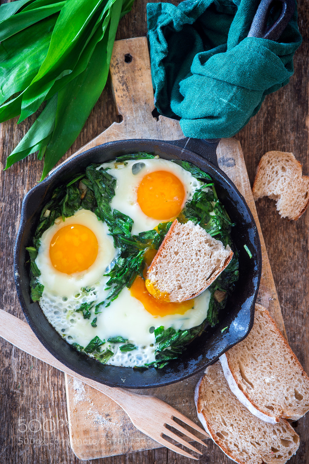 Nikon D600 sample photo. Wild garlic eggs photography