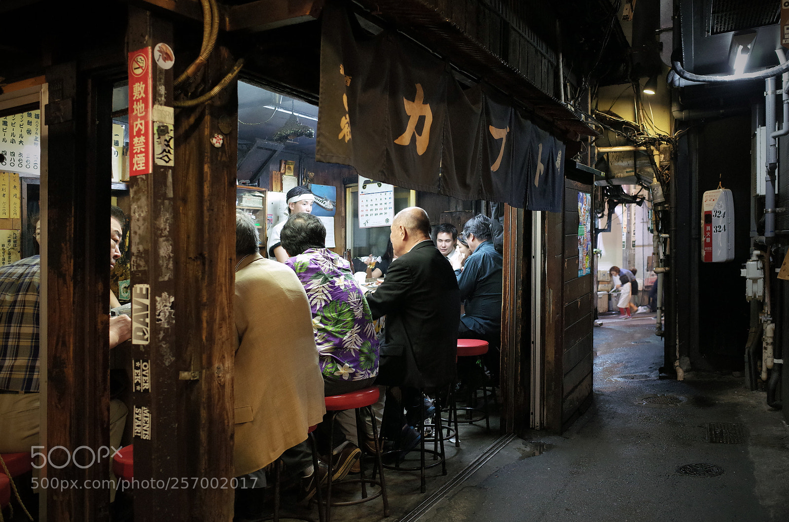 Ricoh GR sample photo. Back street photography