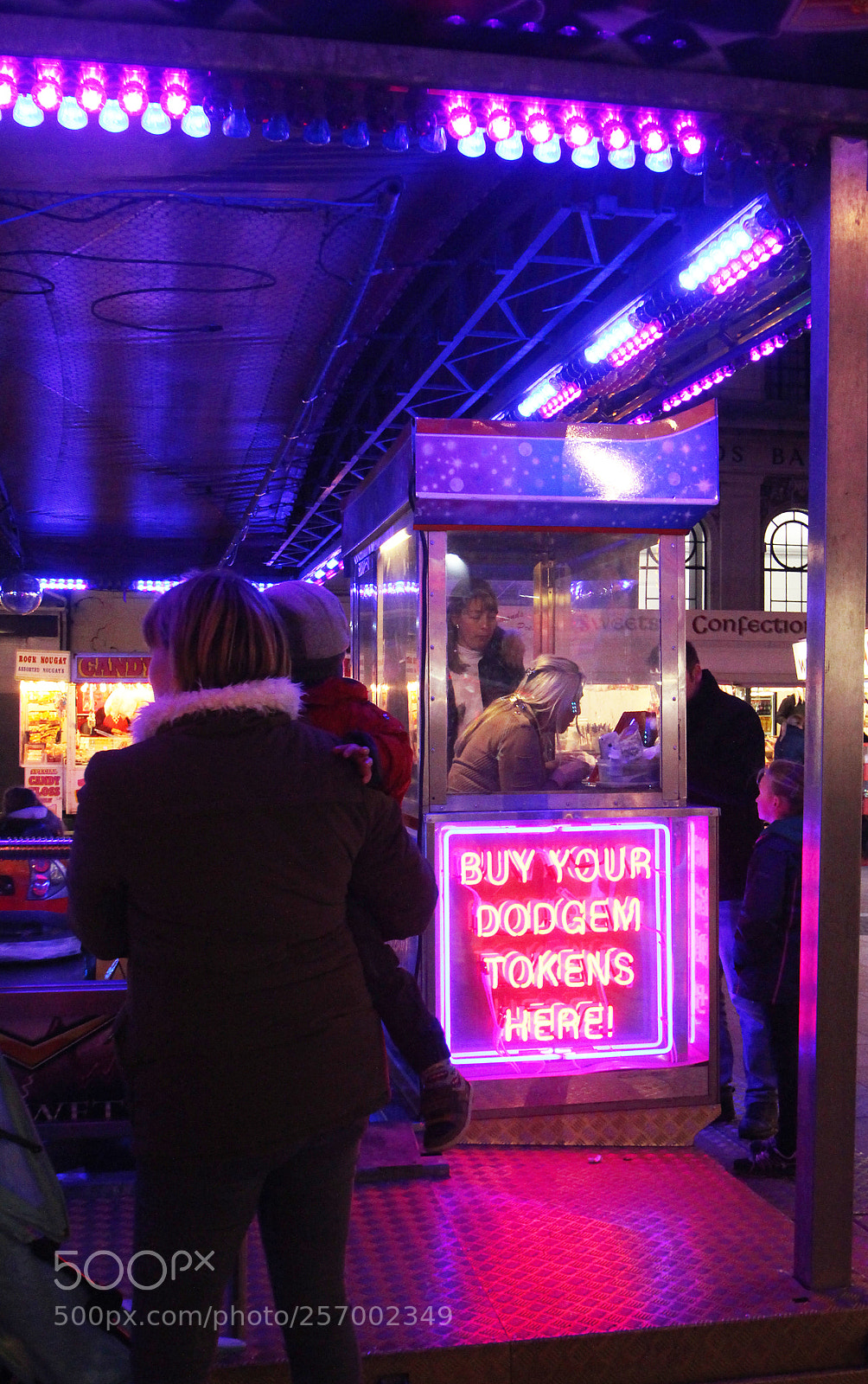 Canon EOS 700D (EOS Rebel T5i / EOS Kiss X7i) sample photo. Dodgem ride photography