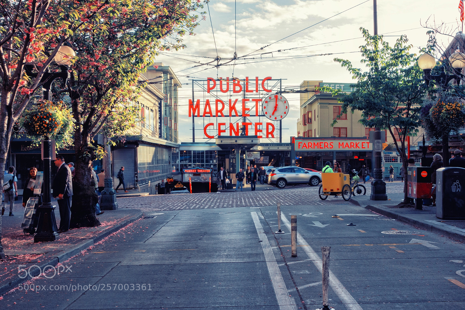 Sony Cyber-shot DSC-RX100 sample photo. Pike place market photography
