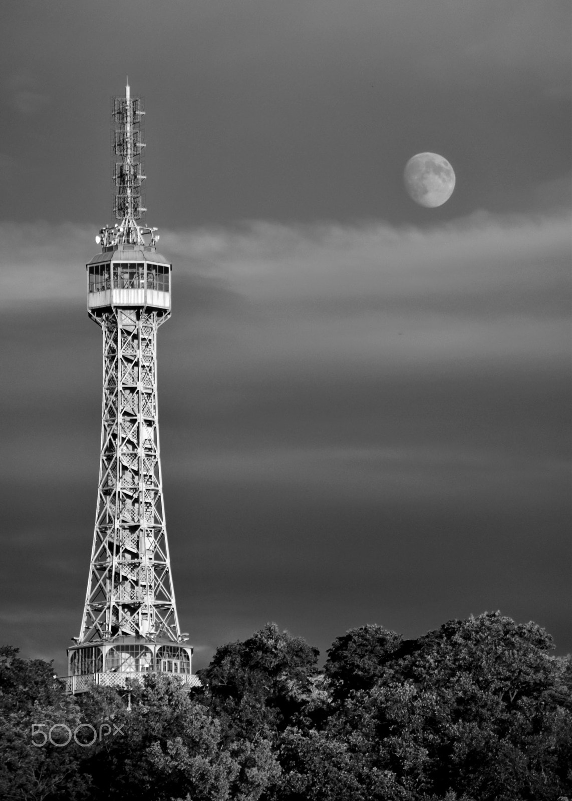 Nikon D5500 sample photo. Moon tower photography